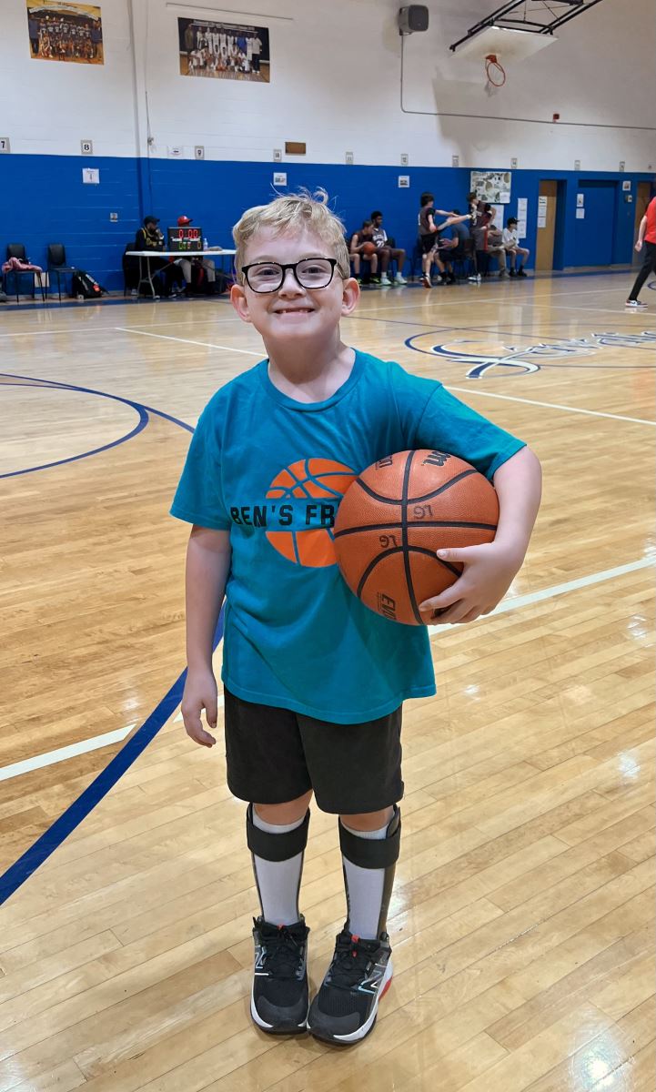 Asher takes on basketball following surgery