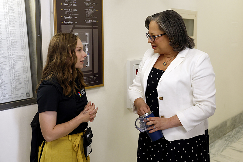 CHoR patient Riley speaks with Congresswoman Jennifer McClellan