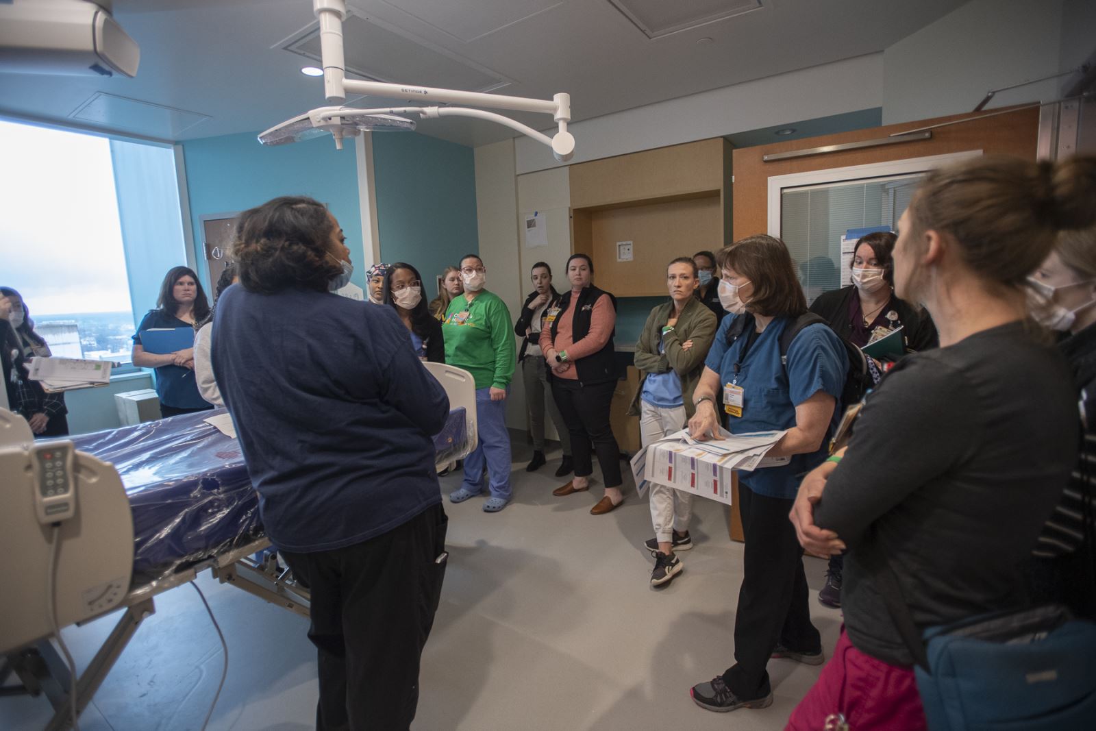CHoR team discusses mock patient scenario in Children's Tower