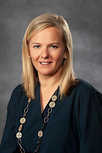 Dr. Melanie Bean headshot