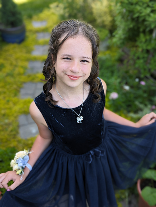 Patient Emory dressed up for the CHoR oncology prom
